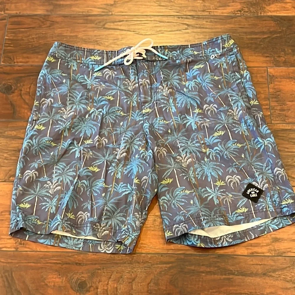 Men's American Eagle board shorts palm tree size large - Picture 1 of 3